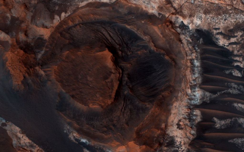 More Mawrth Vallis beauty. Image Credit: NASA/JPL/UArizona.