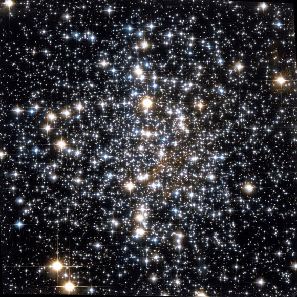 Messier 4 globular cluster by Hubble Space Telescope. Credit: NASA, STScI, WikiSky
