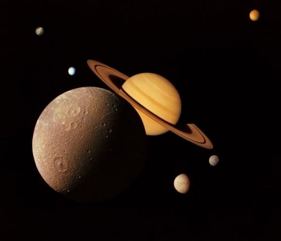 Saturn and its moons. Image credit: NASA/JPL/SSI