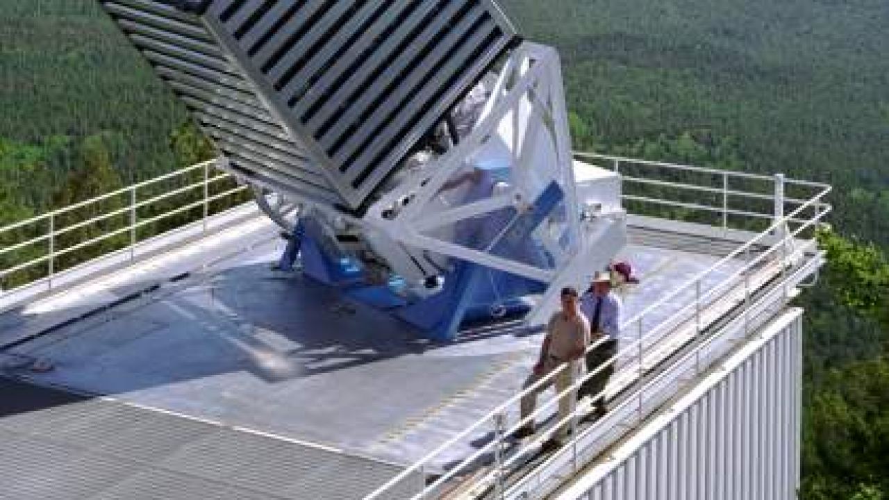 Sloan telescope clearance