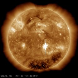 Sun Erupts With Enormous X2 Solar Flare - Universe Today