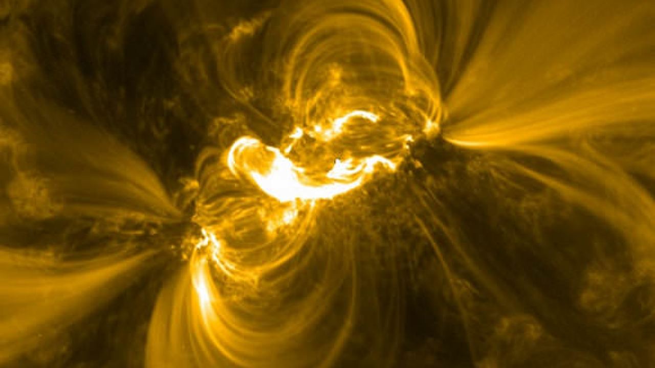 Sun Unleashes Biggest Flare of the Current Cycle - Universe Today