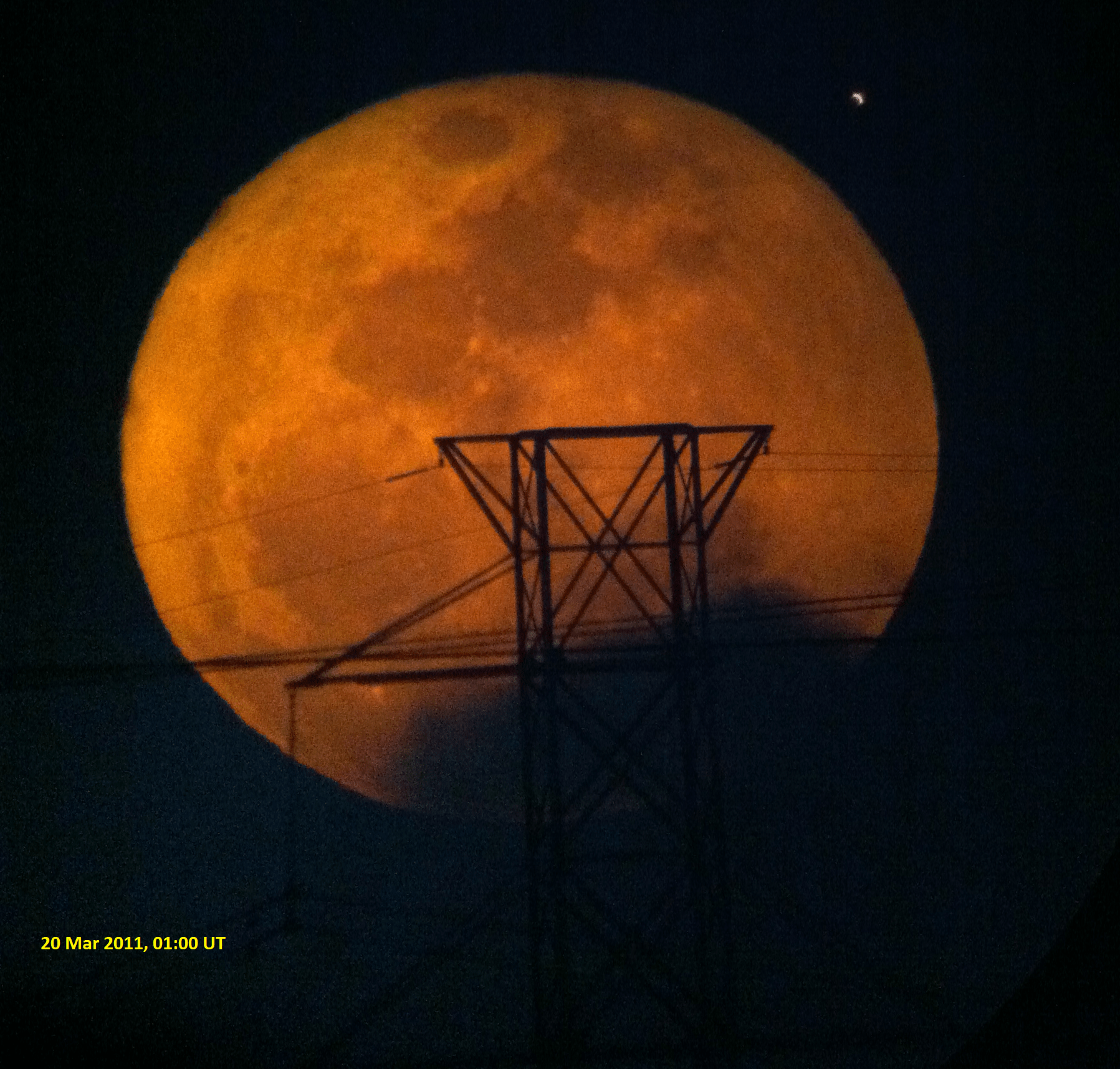 Your Pictures of the "Super" Full Moon Universe Today