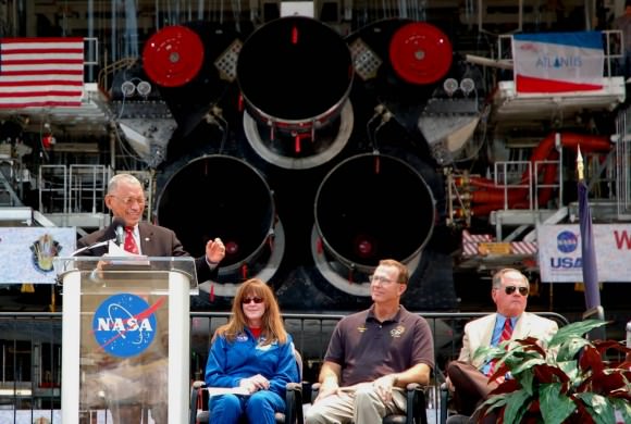 At Shuttle Program's Twilight, Tears and Cheers as Triumphs and ...