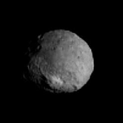 Latest Image from Dawn: View of Vesta Getting Sharper - Universe Today