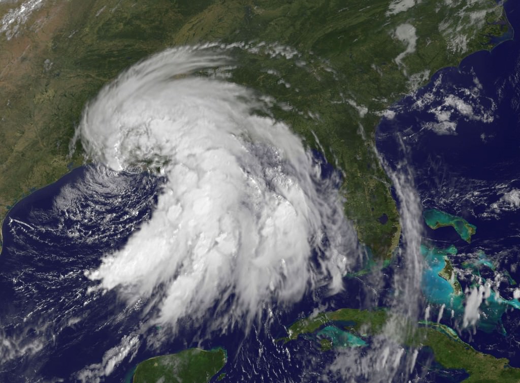 Tropical Storm Lee Drenches Gulf Coast as Hurricane Katia Aims for US ...