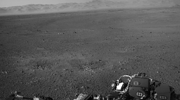 A Panorama of Curiosity's Surroundings - Universe Today