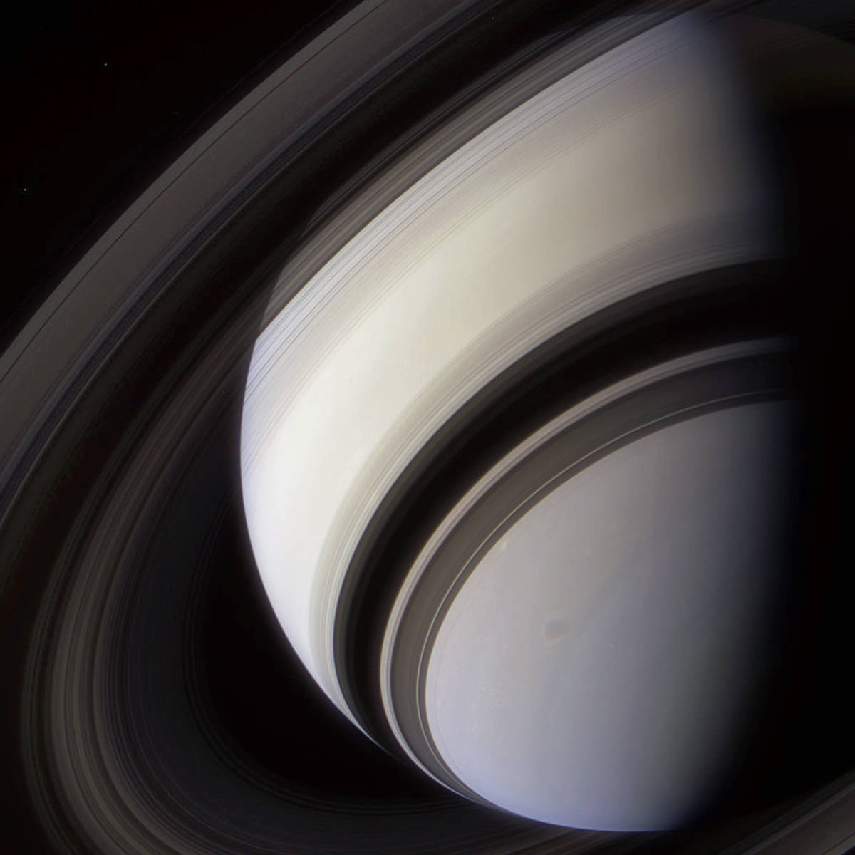 Saturn. Image Credit: NASA/JPL/SSI
