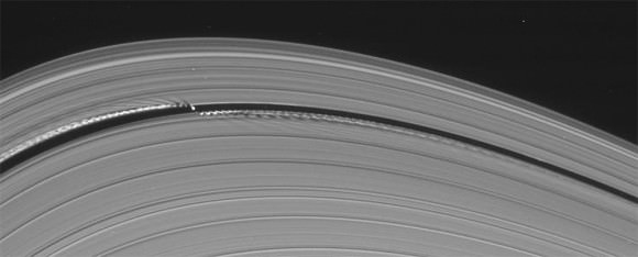 Daphnis seen by Cassini in June 2010 (NASA/JPL/SSI)