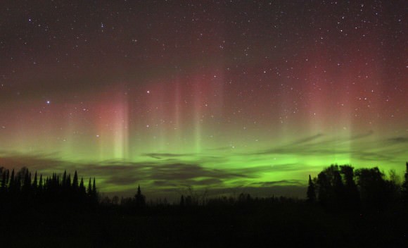 Technicolor Auroras? A Reality Check - Universe Today