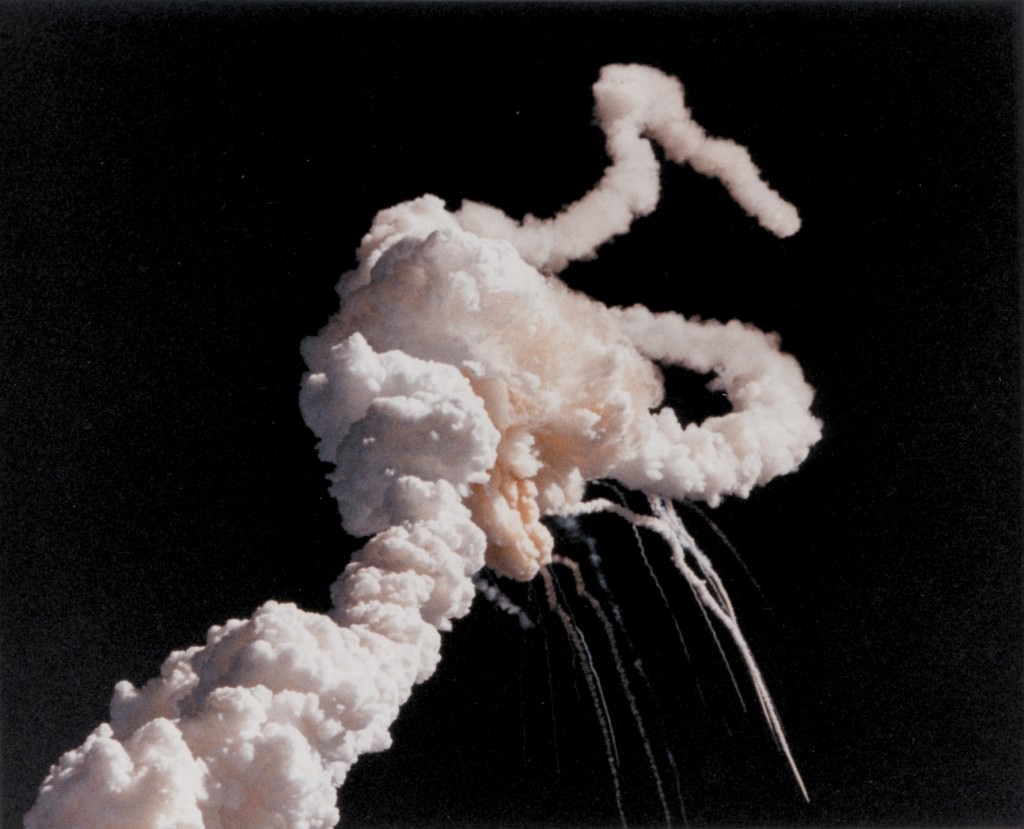 did apollo 11 have pronlems with an explosion