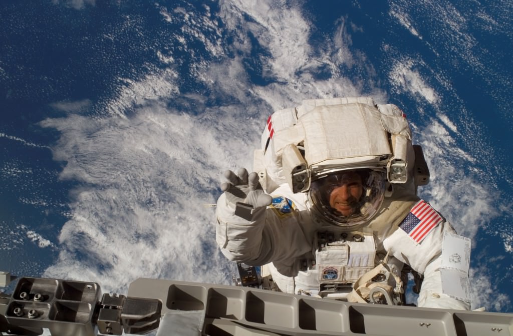 will-spacewalks-happen-on-expedition-40-nasa-undecided-due-to-leak