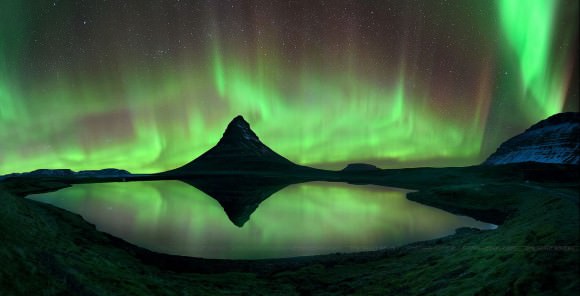 Stunning Aurora At Mount Kirkjufell In Iceland Universe Today 7140