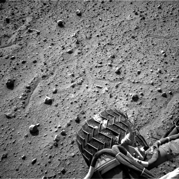 A view of one of Curiosity's wheels taken by the rover's navcam on July 11, 2014 (Sol 685). Credit: NASA/JPL-Caltech 