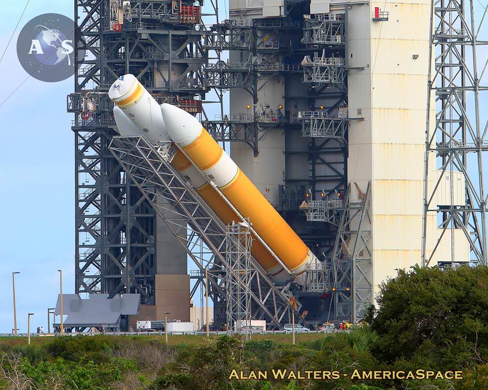 File:Delta IV Medium+ 4,2 with GOES P on Launch Pad 37B.jpg - Wikimedia  Commons