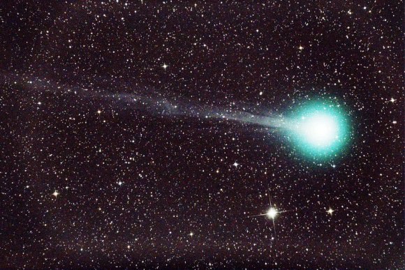 2015 comets Archives - Universe Today