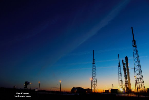 SpaceX Aims for Friday Sunset Launch After Boats and Winds Delay Falcon ...