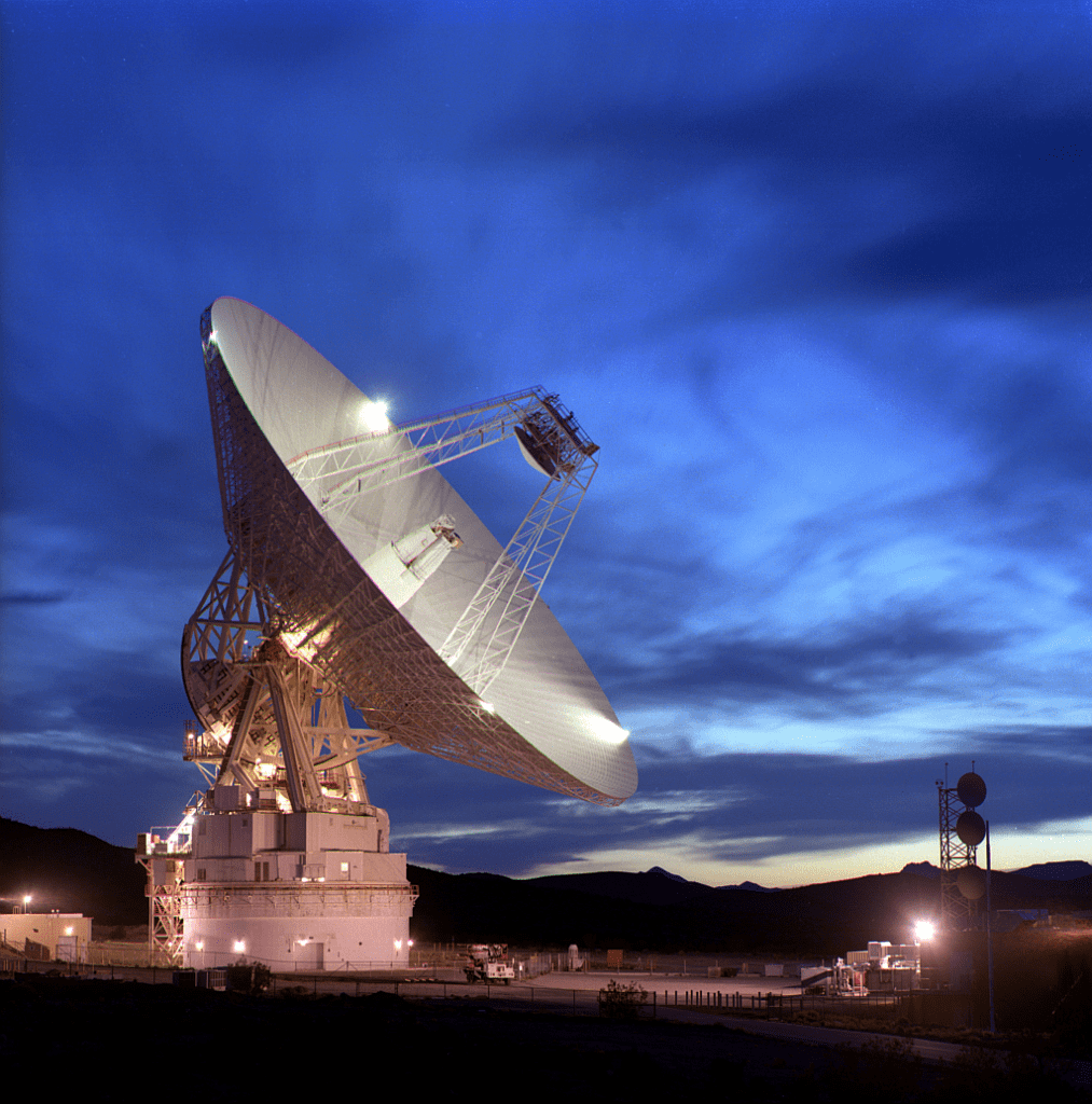 NASA's Deep Space Network is responsible for communicating with Juno as part of its exploration of Jupiter. In the photo, the installation of Goldstone California, one of the three facilities making up the network. Image: NASA / JPL