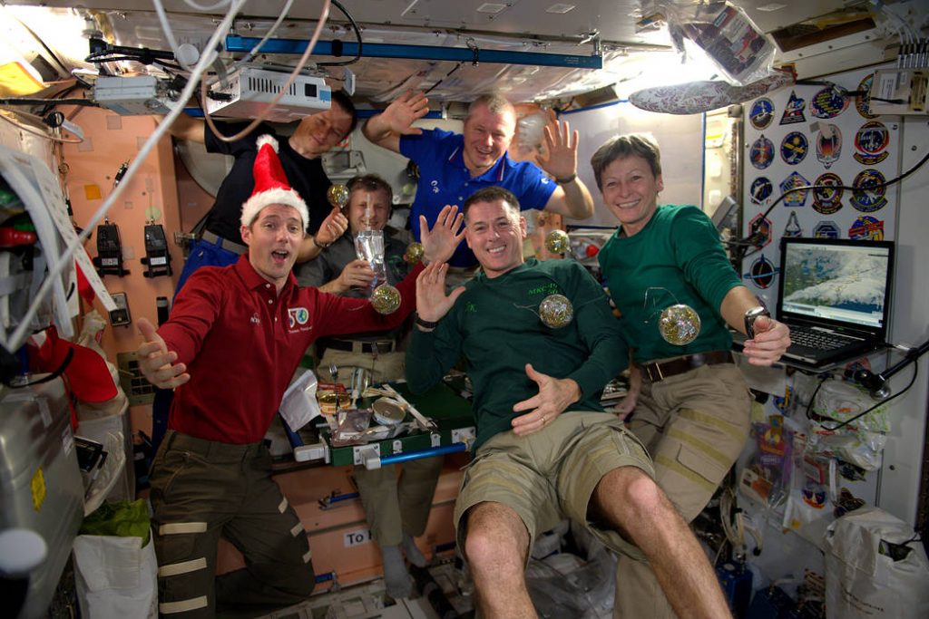 Merry Christmas From Space 2016 - Universe Today