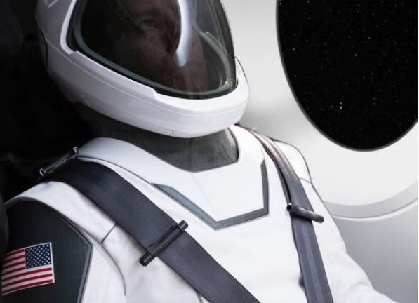 Elon Musk Reveals Stormtrooper Spacesuit On Instagram 8321