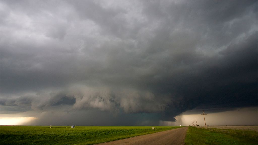 Nasa Tests A Tiny Satellite To Track Extreme Weather And Storms 