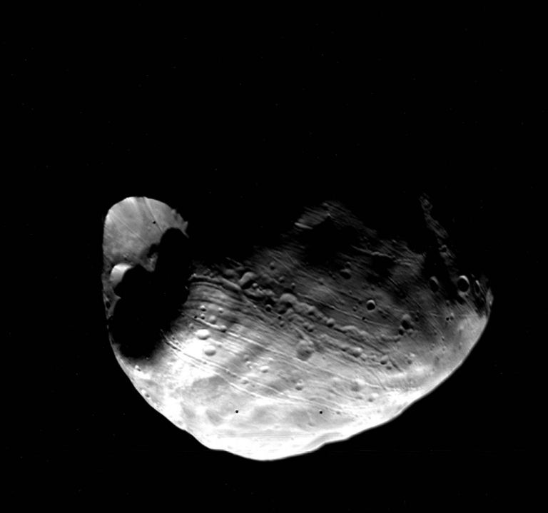 Mars Express Takes Photos Of Phobos As It Flies Past - Universe Today