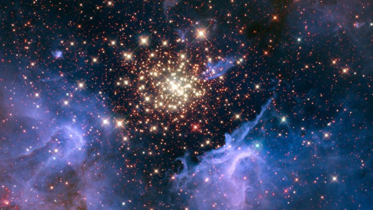 R136 is the Most Massive Star Astronomers Have Ever Found. We Just got Some  new Images of it - Universe Today