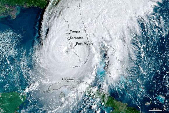 Gaze Down Into the eye of Hurricane Ian, Seen From Orbit | Space ...