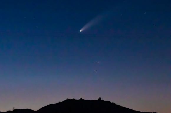 2023 A3 Tsuchinshan-ATLAS: A Bright Comet For The End Of 2024 ...