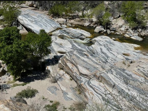 An example of gneiss metamorphic rock from Sabino Canyon, in Arizona (USA) as a comparison to the Freya Castle rock on Mars. Courtesy Jeffrey Kargel, PSI.