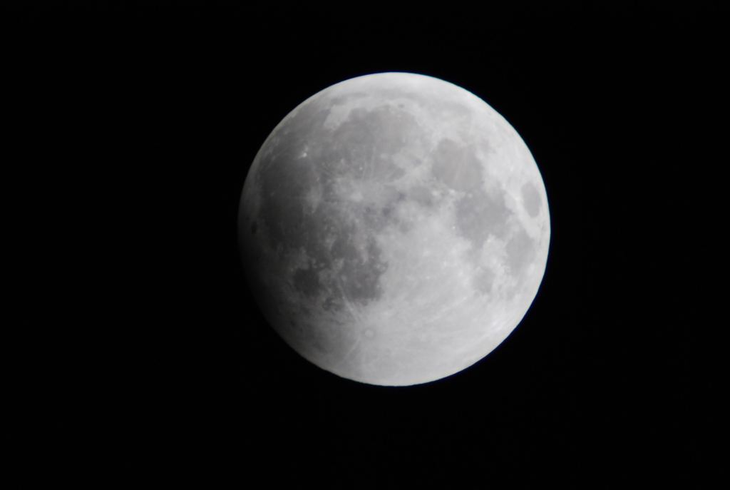 Don't Miss Tonight's Harvest Moon And Final Lunar Eclipse of 2024! Here