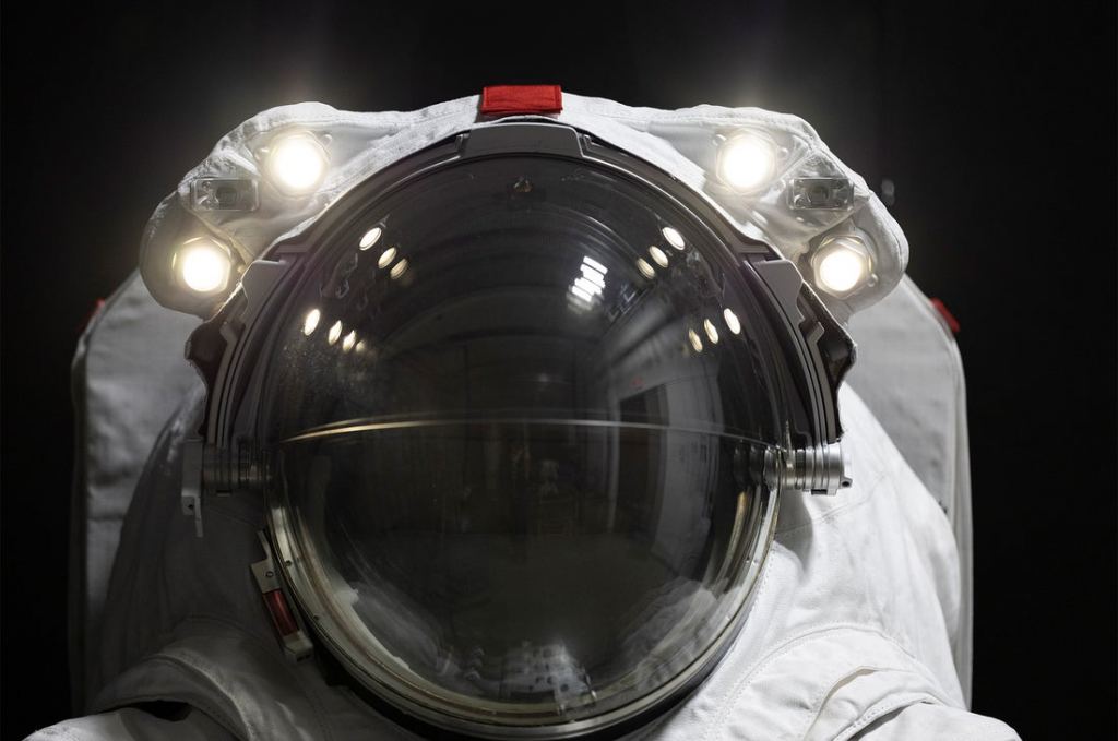 New visor coatings on the AxEMU give astronauts improved vision. Image Credit: Axiom Space/Prada.