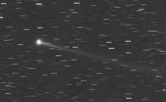 2025 comets Archives - Universe Today